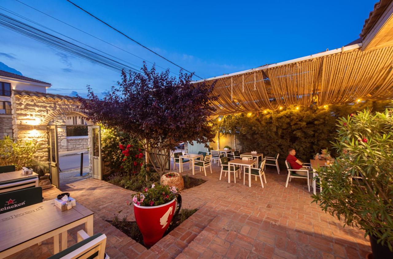Artelier Vama Veche Hotel Exterior photo